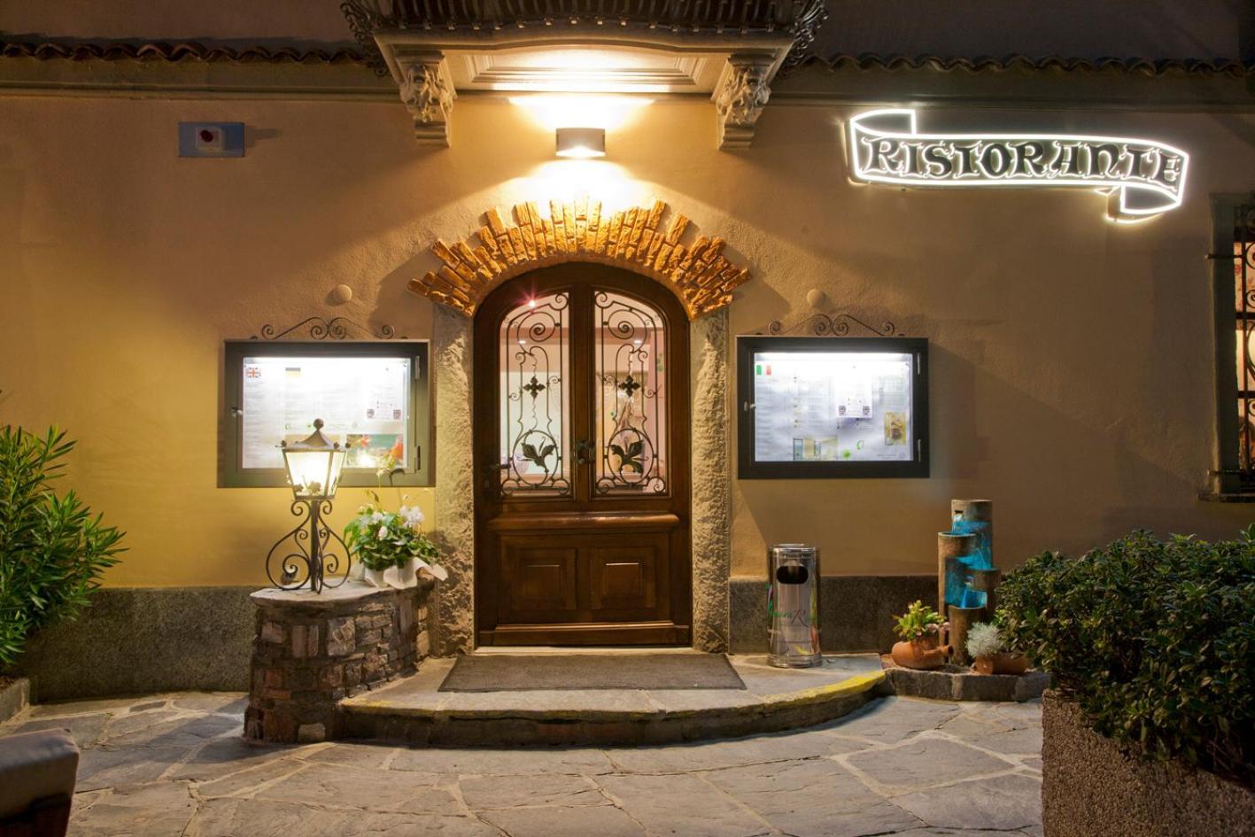 Albergo Ristorante La Palma Bissone Buitenkant foto