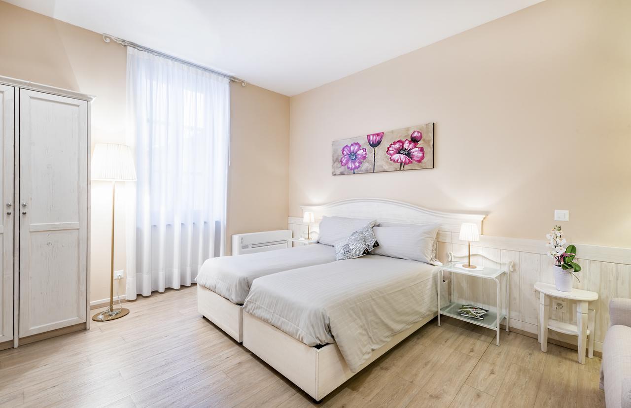 Albergo Ristorante La Palma Bissone Buitenkant foto